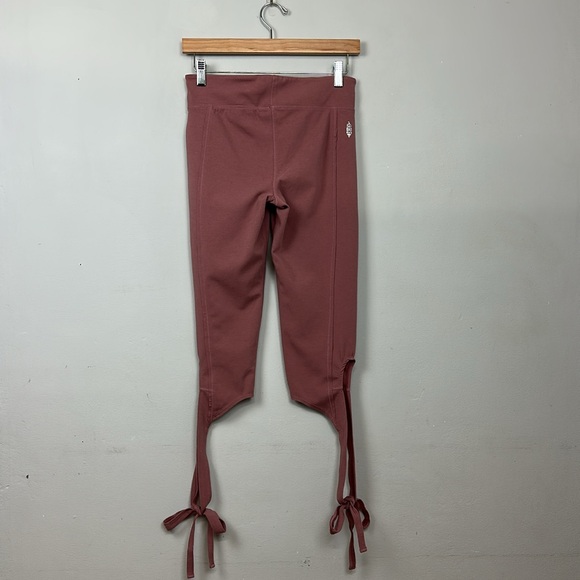 Free People Movement Turnout Wrap Tie Leg Leggings Sz S - Picture 9 of 13